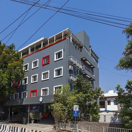 Oyo Townhouse 5 Jubilee Hills Hotel Haidarábád Kültér fotó