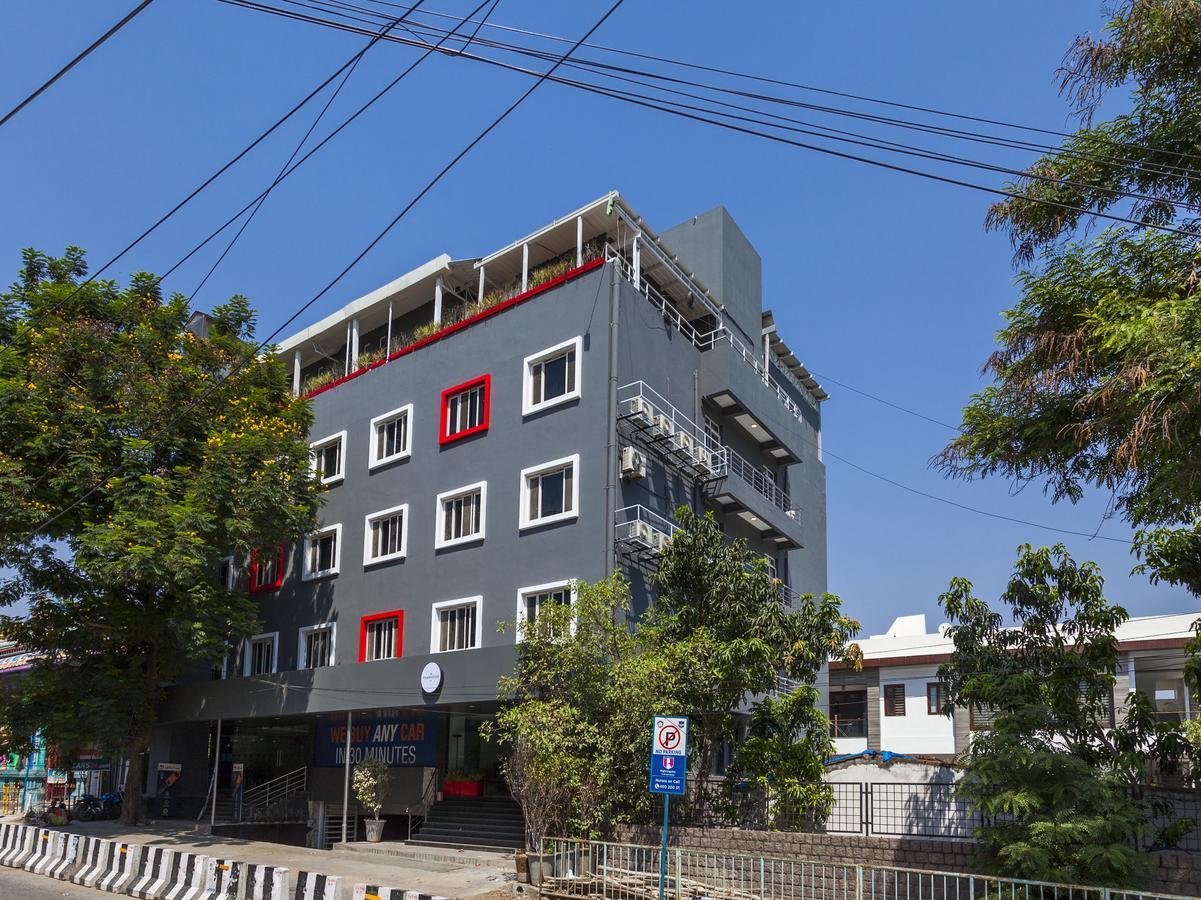 Oyo Townhouse 5 Jubilee Hills Hotel Haidarábád Kültér fotó