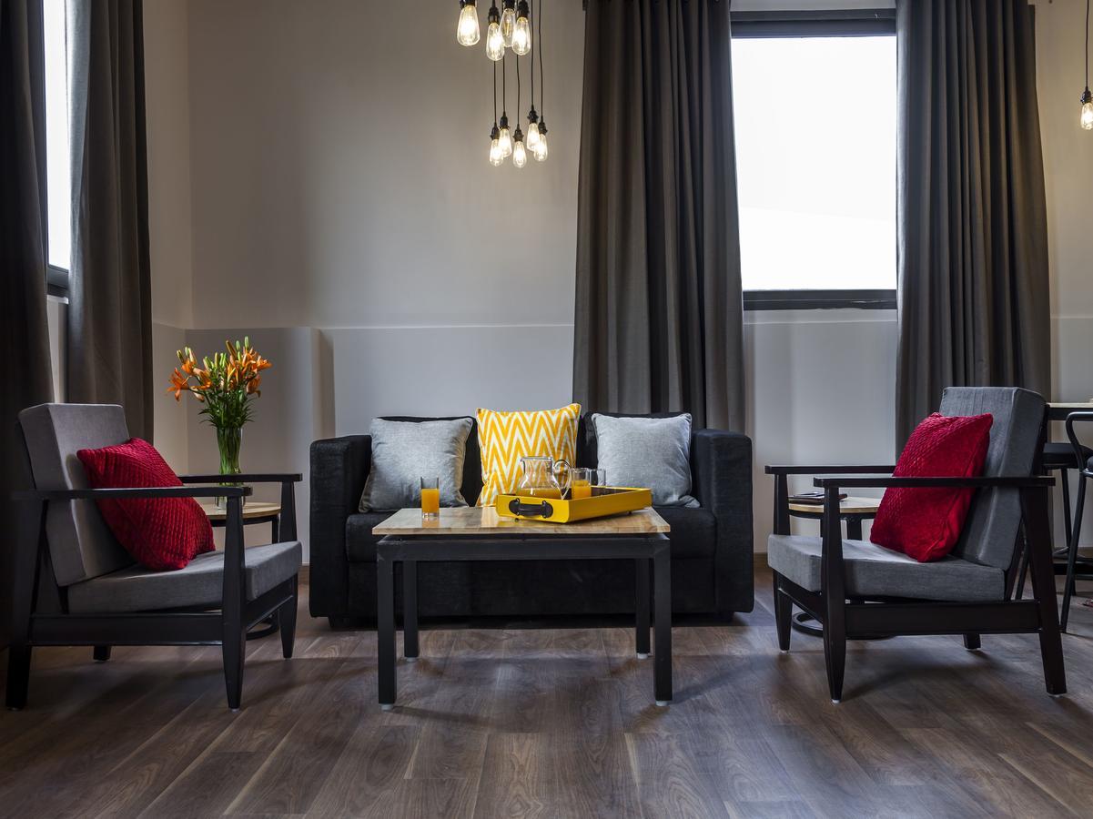 Oyo Townhouse 5 Jubilee Hills Hotel Haidarábád Kültér fotó